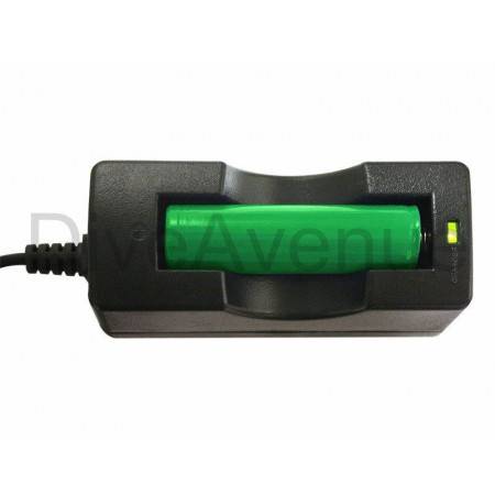 Bigblue 18650 Li-ion battery charger BATCHR18650