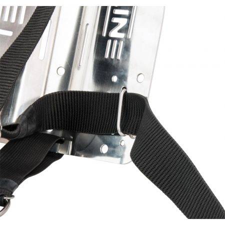 Cinch adapter for 3mm and 6mm backplate